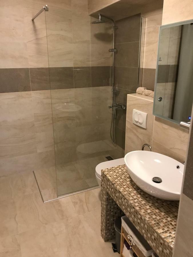 Koko Apartments كورتْشولا المظهر الخارجي الصورة